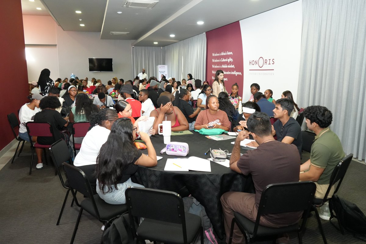 REGENT_BSchool's tweet image. Yesterday at our Durban Learning Centre, students tackled our Food Truck Challenge with creative thinking, fast decisions and real entrepreneurial action. 

Register at regent.ac.za

#SurroundYourselfWithSuccess #Entrepreneurship #RegentBusinessSchool #CareerGrowth