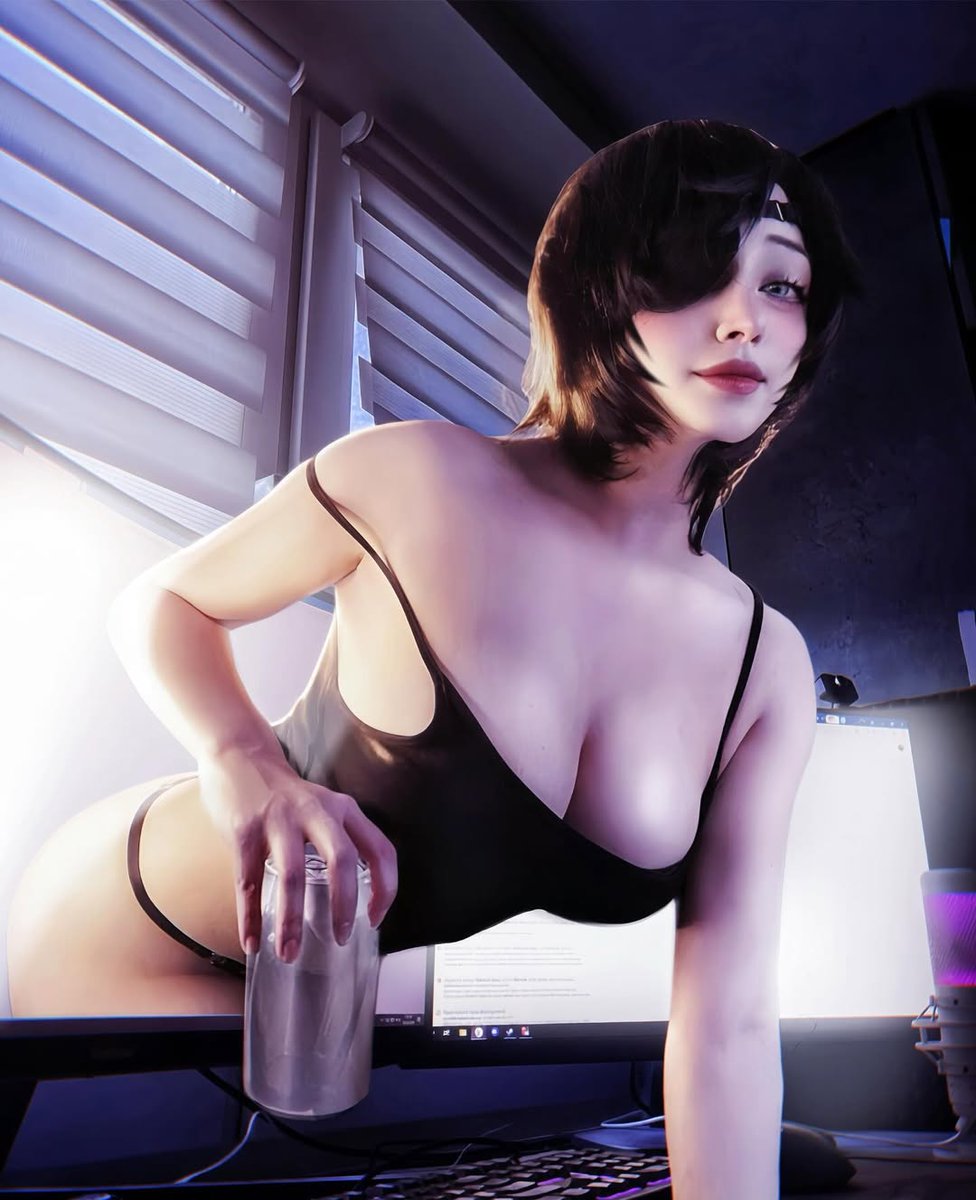 evelinaavacos's tweet image. Rate my cosplay guys 

#himeno #himenocosplay #waifumaterial #evelinaava