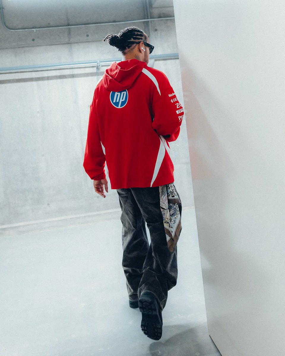 sfcluxembourg's tweet image. 🇫🇷 Je pars organiser mes vacances ✌️

🇬🇧 Off to go and make plans for the break ✌️

#scuderia #ferrari #club #luxembourg #scuderiaferrari #scuderiaferrariclub #scuderiaferrariclubluxembourg