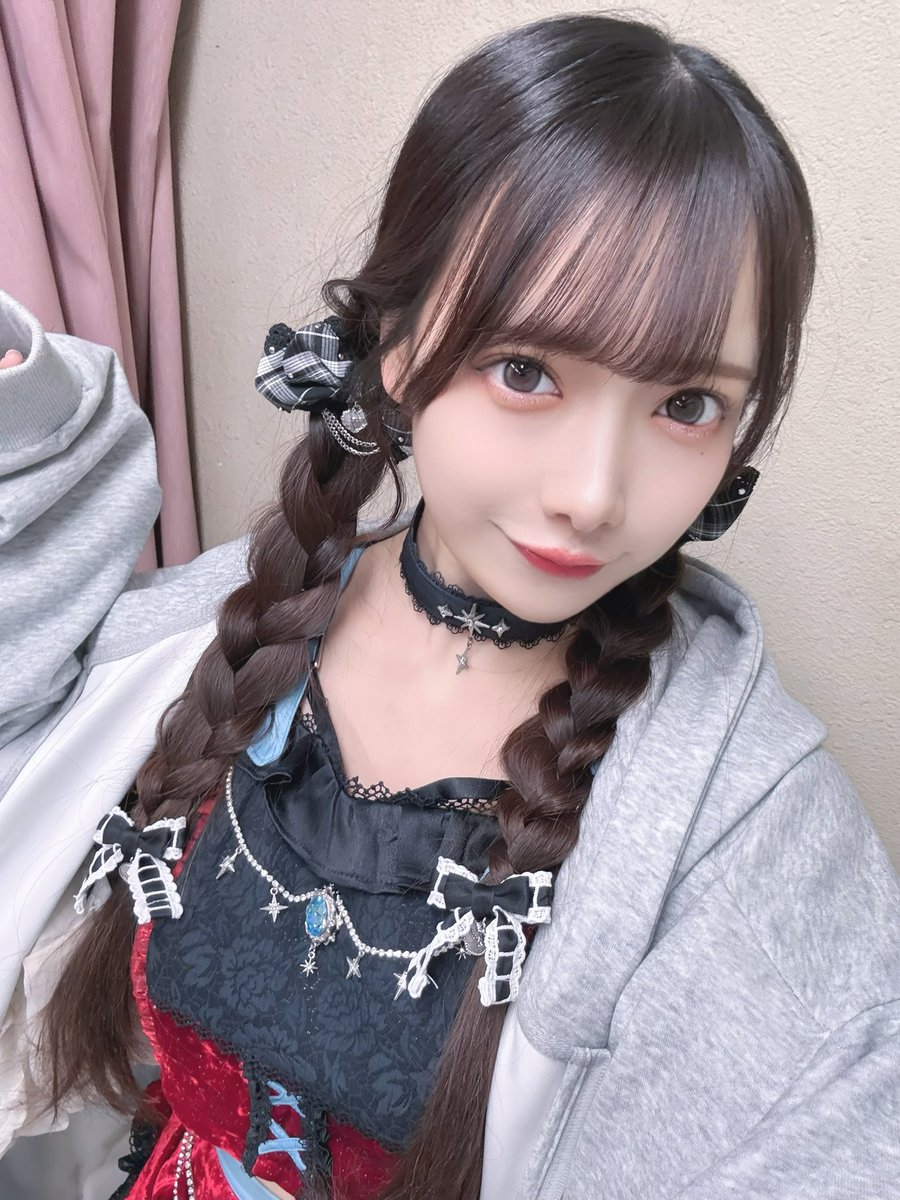 今日の髪カワイイから見て⟡˖·！