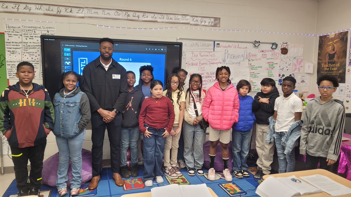 HumphriesSTEM's tweet photo. It's always a great day when @ScienceATL has their Science Pros come visit. Students were exposed to how rockets work and how to stay safe online. Thanks to Ms. Jones and Mr. Johnson! #STEM #Engineering #Technology https://t.co/nD6U6S0CXD