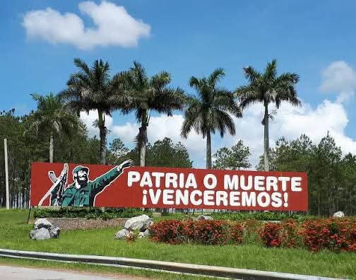 Somos un pueblo de paz, pero dispuesto a defender la soberanía y la independencia alcanzada, frente a las amenazas y agresiones del enemigo y sus mercenarios.

#Cuba
#PinardelRío 

#GirónEsHoy y siempre!!!