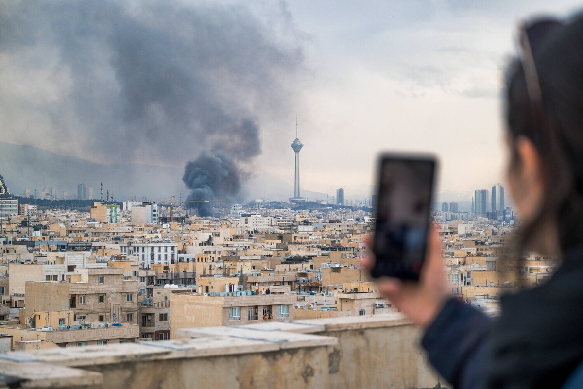 humanite_fr's tweet photo. La guerre en Iran coûte 2 milliards de dollars par jour aux États-Unis, de quoi financer l’aide humanitaire pour 87 millions de personnes
➡️ https://t.co/h5dPUcucSt https://t.co/Ipt2qGWuQn