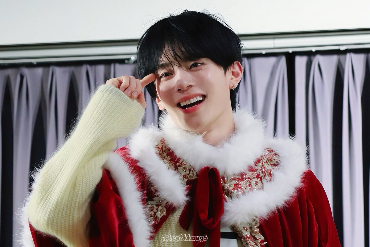 깡🐶걸음 tweet media