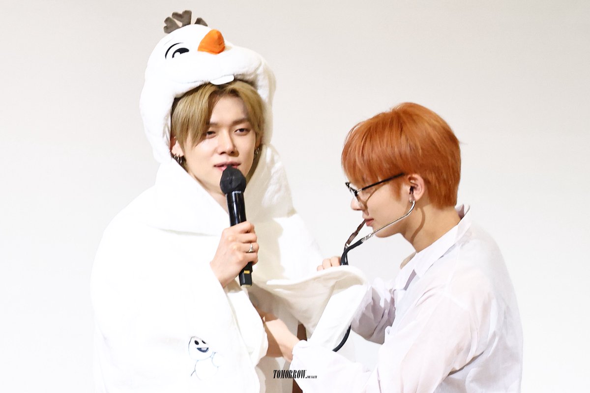 260421

#투모로바이투게더 #투바투 #냥냥즈 
#연준 #YEONJUN 
#태현 #TAEHYUN
#TOMORROW_X_TOGETHER