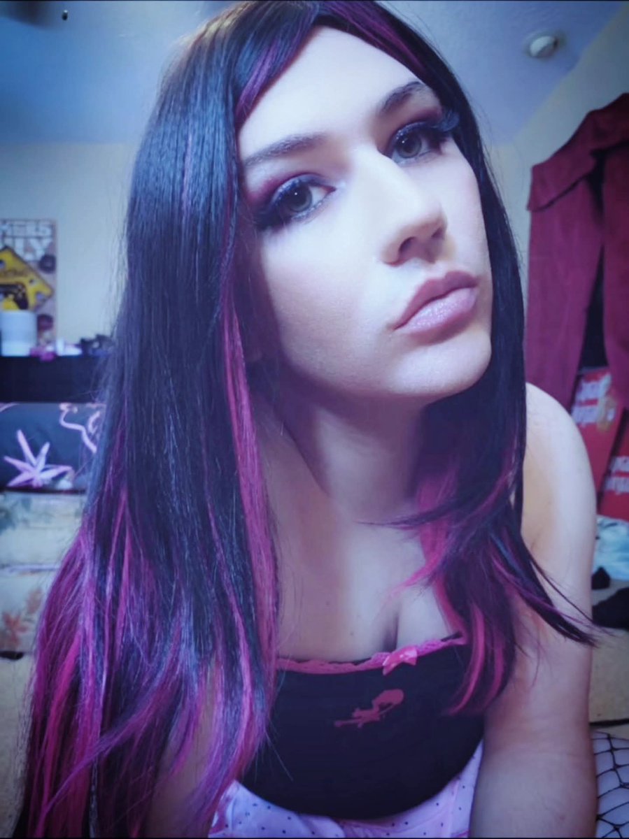 Princess Nessa tweet media