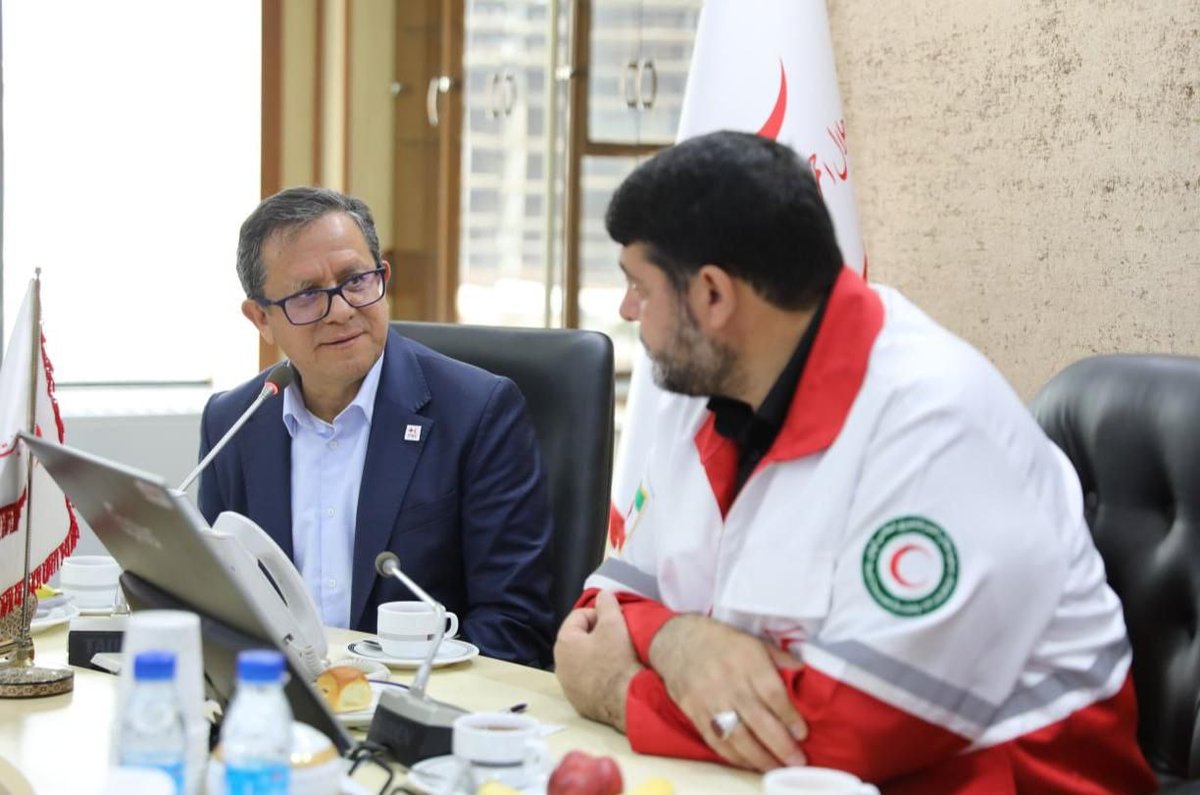 Intdepircs's tweet photo. From 600M syringes yearly to 1,200 tents daily, IFRC’s @Xcastel Castellanos praised IRCS as “exemplary,” while warning of the devastating impact of war and sanctions on Iran’s health system. https://t.co/JVeSpROnPH