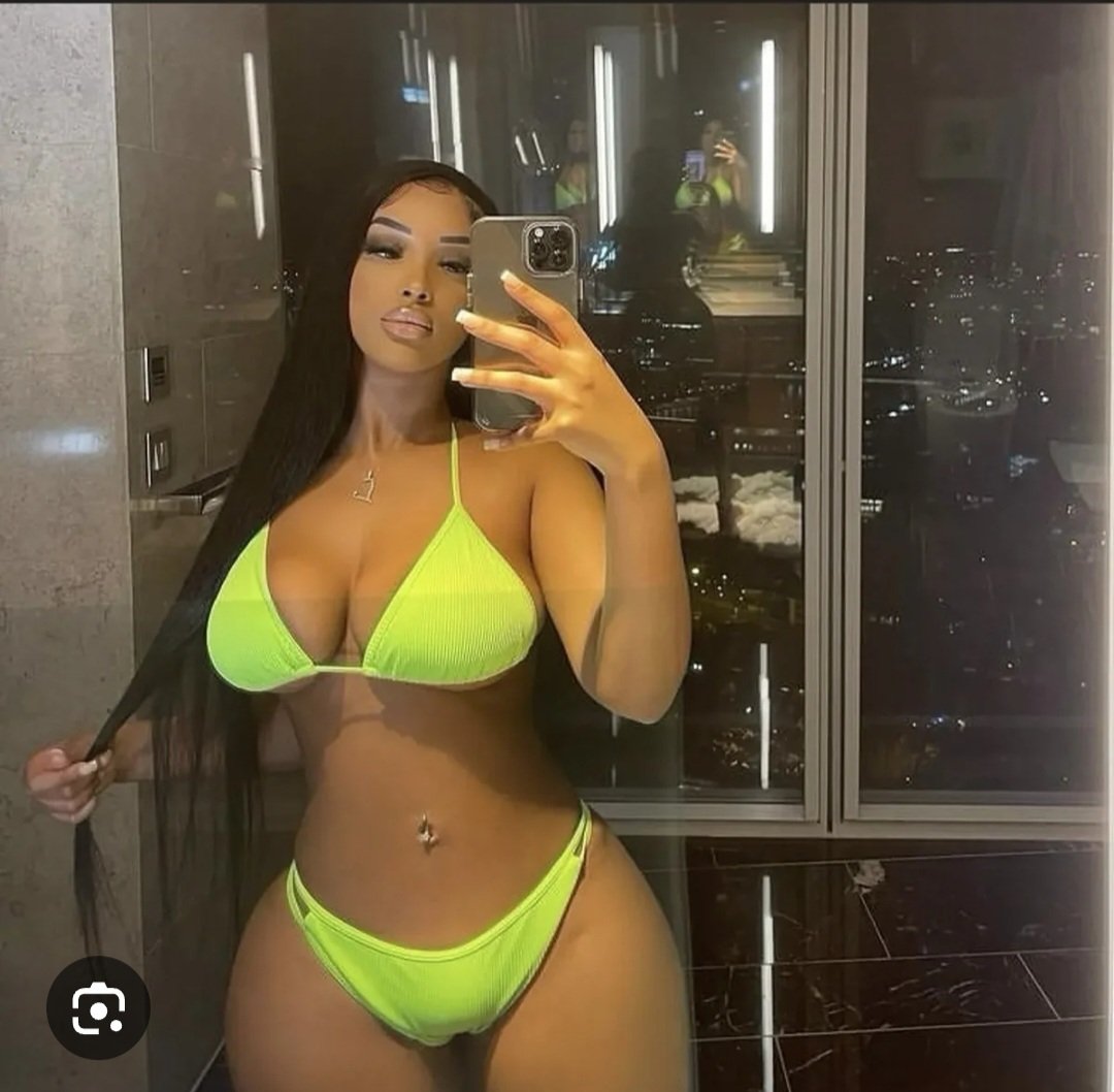 My Aphone tweet media