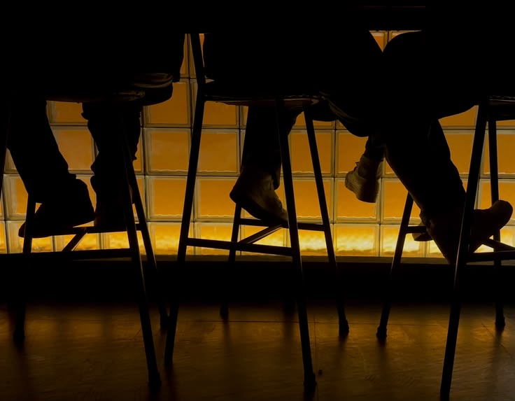 seenstranger's tweet image. ｡⁠*ﾟ⁠+ — play pretend

a #byler smau with mike having to be in a fake relationship with his co-worker. does it also mention it involves having to perform in front of people?