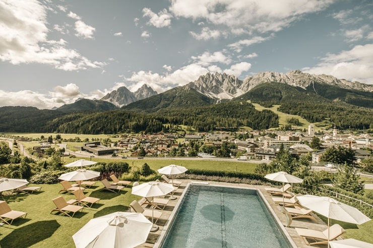 Agendaviaggi's tweet image. Il lusso del silenzio: tre rifugi alpini tra Austria e Alto Adige
#AltoAdige #Tirolo #Wellness #LuxuryTravel #EcoHotel #Dolomiti
agendaviaggi.com/il-lusso-del-s…
Photo courtesy of Raffaelli Consulting