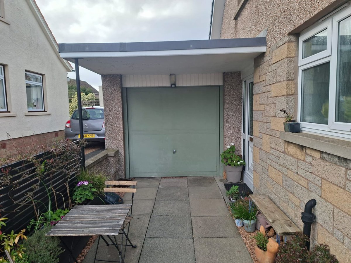 LeadsDoWork's tweet image. #asbestos #contractors  quote required Horseleys Park #StAndrews get this job lead via app ldw.app