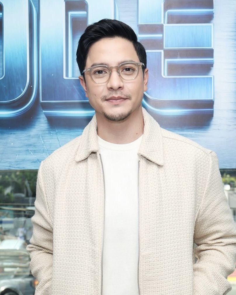 Sparkle GMA Artist Center tweet media