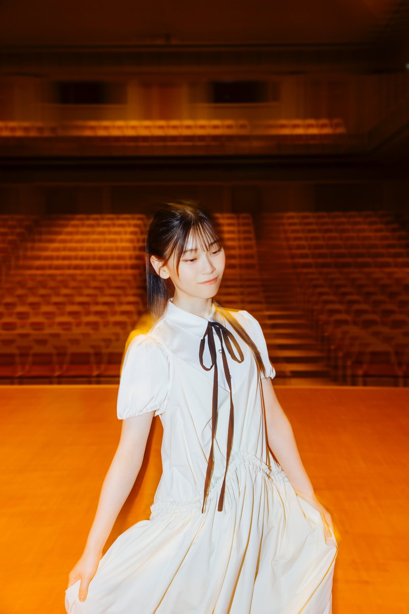 BLTTV's tweet image. ◇◆◇ 𝐏𝐑𝐄-𝐑𝐄𝐋𝐄𝐀𝐒𝐄 𝐂𝐔𝐓 ◇◆◇
#BLT 6月号 表紙＆巻頭
#櫻坂46 #山下瞳月 さん

豊かな自然光が降り注ぐ芸術劇場で撮り下ろし✨
透明感と芯の強さが静かに際立つグラビアに———

💬✍️ロングインタビューは必読