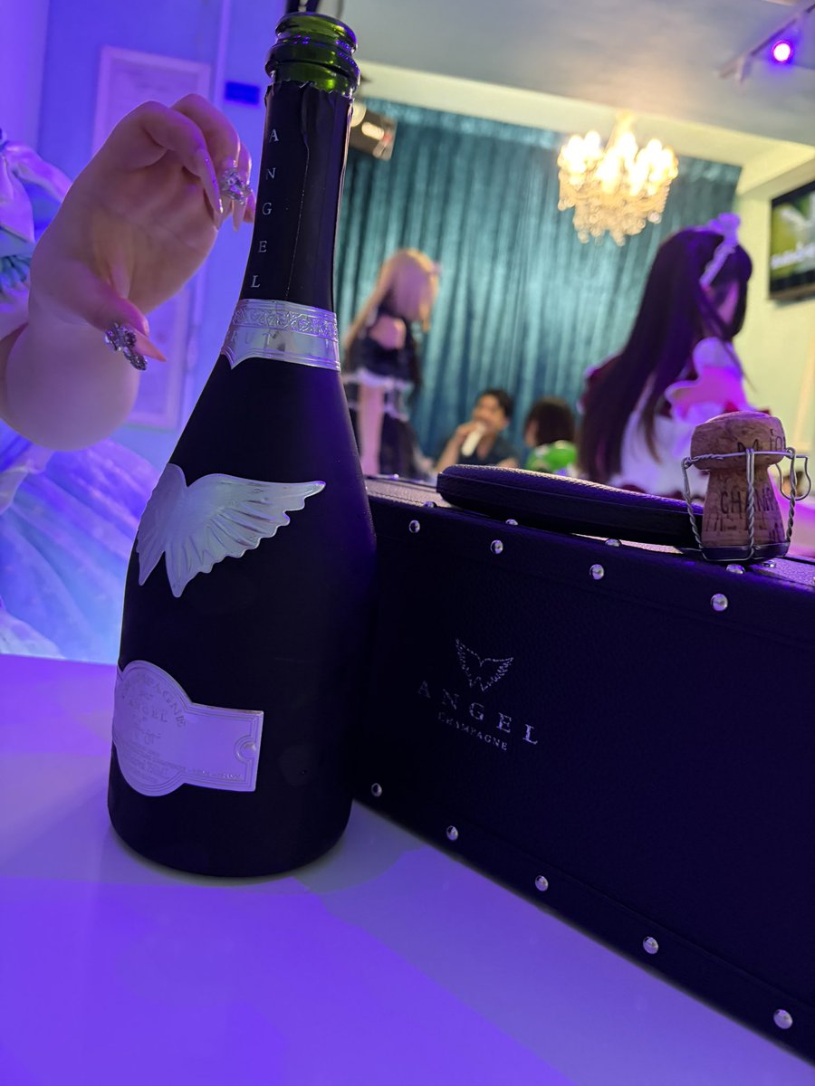 はじめ(コンカフェ難民中) tweet media