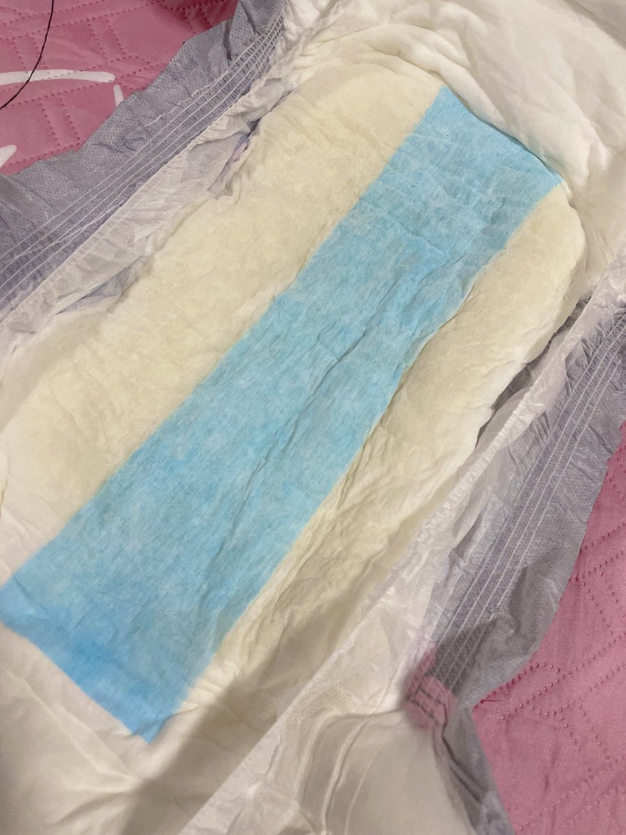 sakura_abdl_3's tweet image. 私のぐっしょりおむつさん🍼🫣💕

#ABDL #diaper #baby #JD #大学生 #赤ちゃん #赤ちゃんプレイ #おむつ #おもらし #おねしょ #おむつ女子 #おむつ交換 #おむつ好き #幼児退行
@abdl_japan 
@LittleforBig