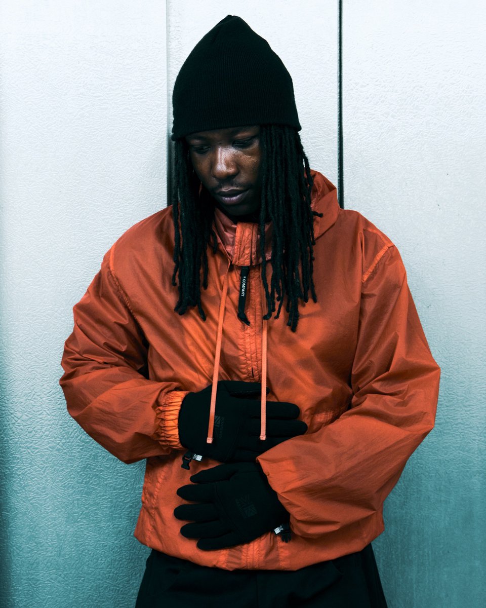 ClashMagazine's tweet photo. Manchester's RenzNiro announces new mixtape 'No Weapon Shall Prosper' - a vital talent...

New single 'ACW' is fantastic - vaporised grime interlocked with afterhours digitalism...

https://t.co/mpkyhmnU1I https://t.co/khT8jnCvDn