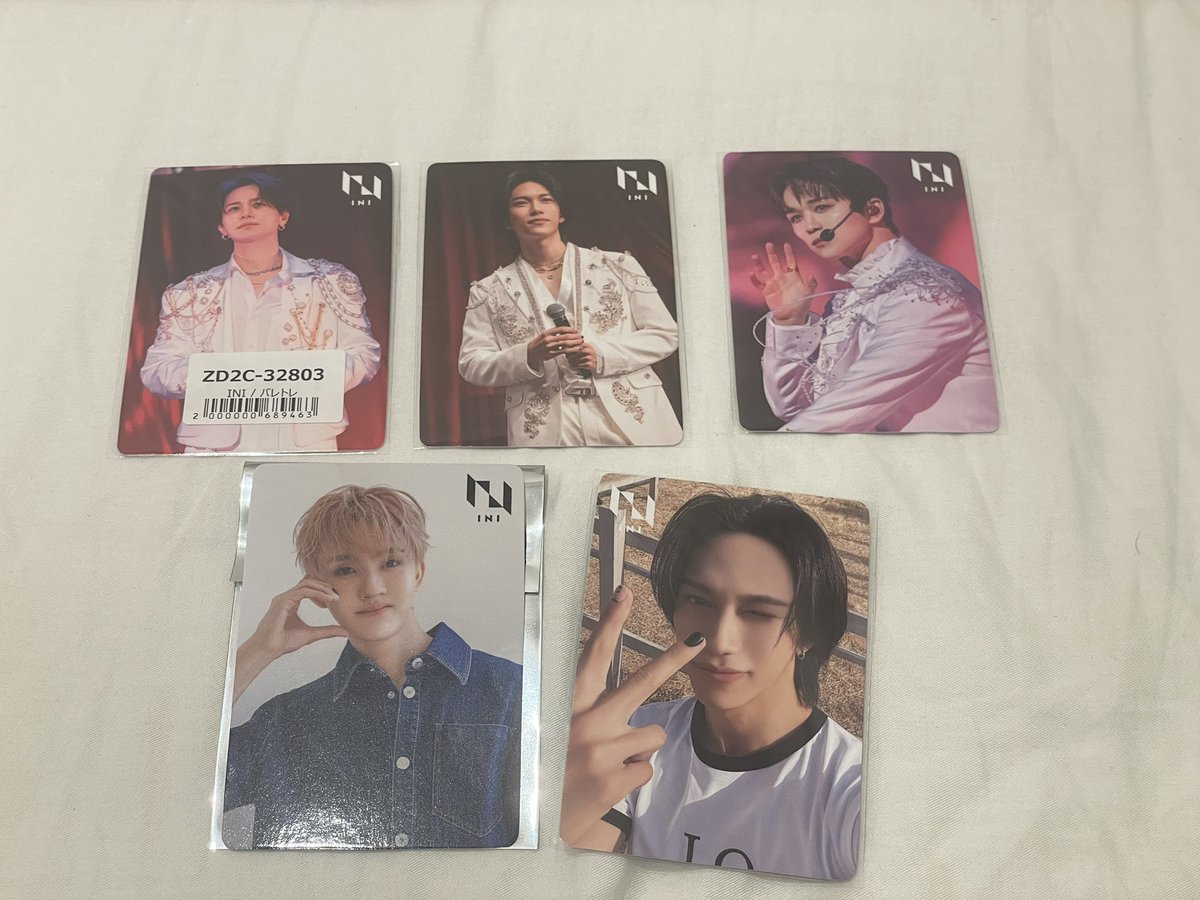 る໒꒱ tweet media