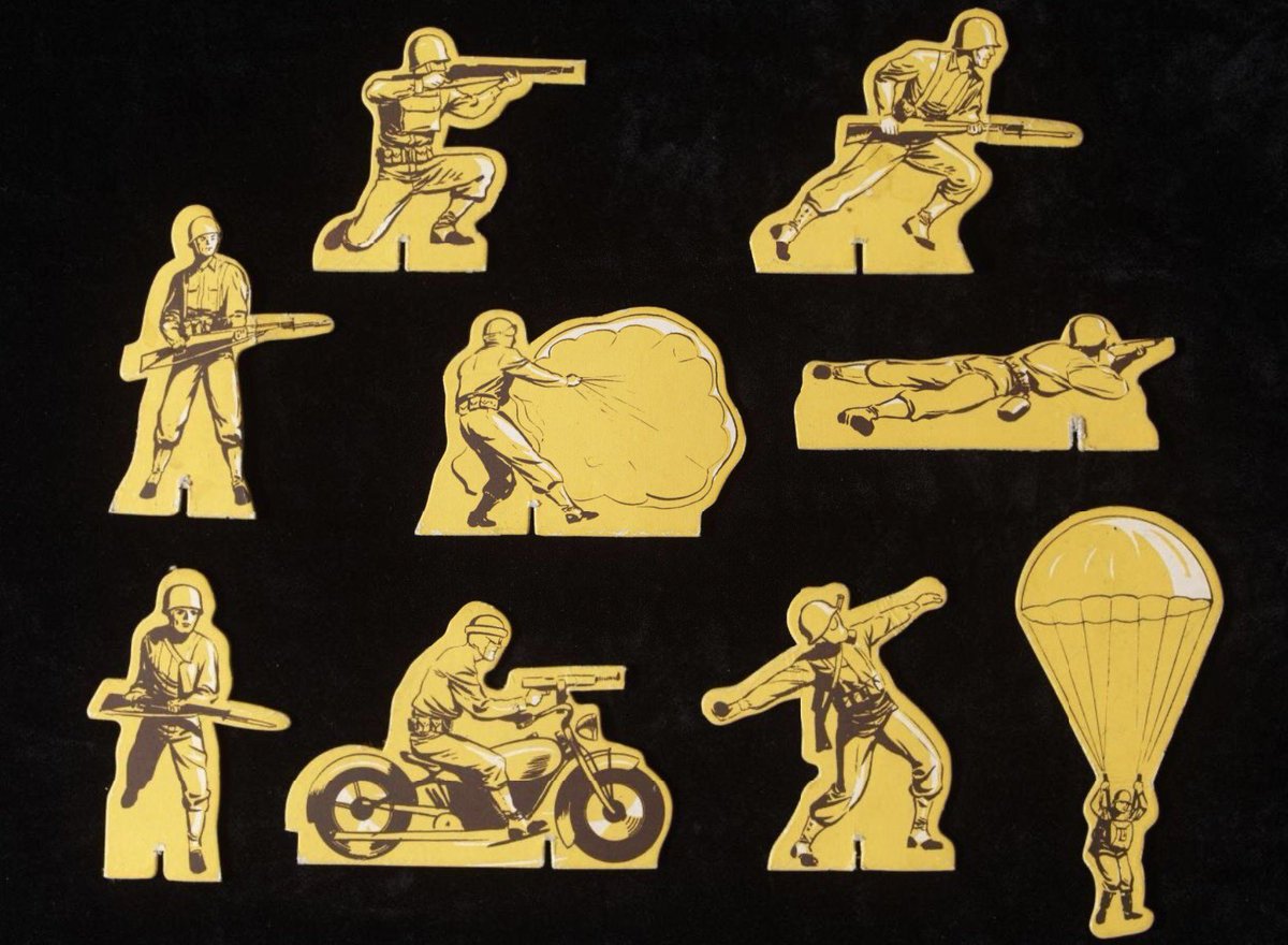 PabloGr13346576's tweet image. Young Patriot – Paper Soldiers for Victory 🇺🇸 (c. 1942)
A great example of wartime adaptation, this Young Patriot Army Combat set shows how the toy industry pivoted during WW2. soldatini.eu/2026/04/young-…

#cutouts, #eusoldatini, #Papersoldiers, #theUS, #USArmy, #WW2, #YoungPatriot