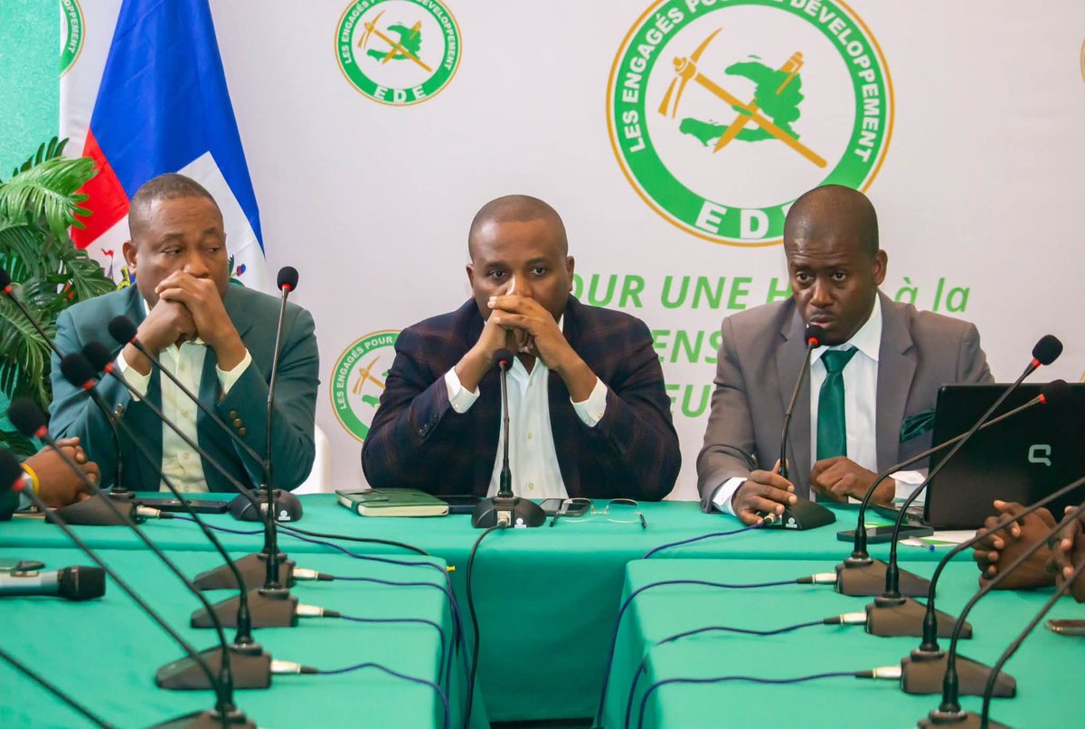 lequotidien509's tweet image. Le parti #EDE affirme que le #CEP n’a pas suspendu le processus électoral. L’enregistrement des partis et l’évaluation de 1 000 centres de vote témoignent de sa poursuite, malgré les accusations de la coalition signataire du Pacte national.#lequotidien509 #haiti #diaspora