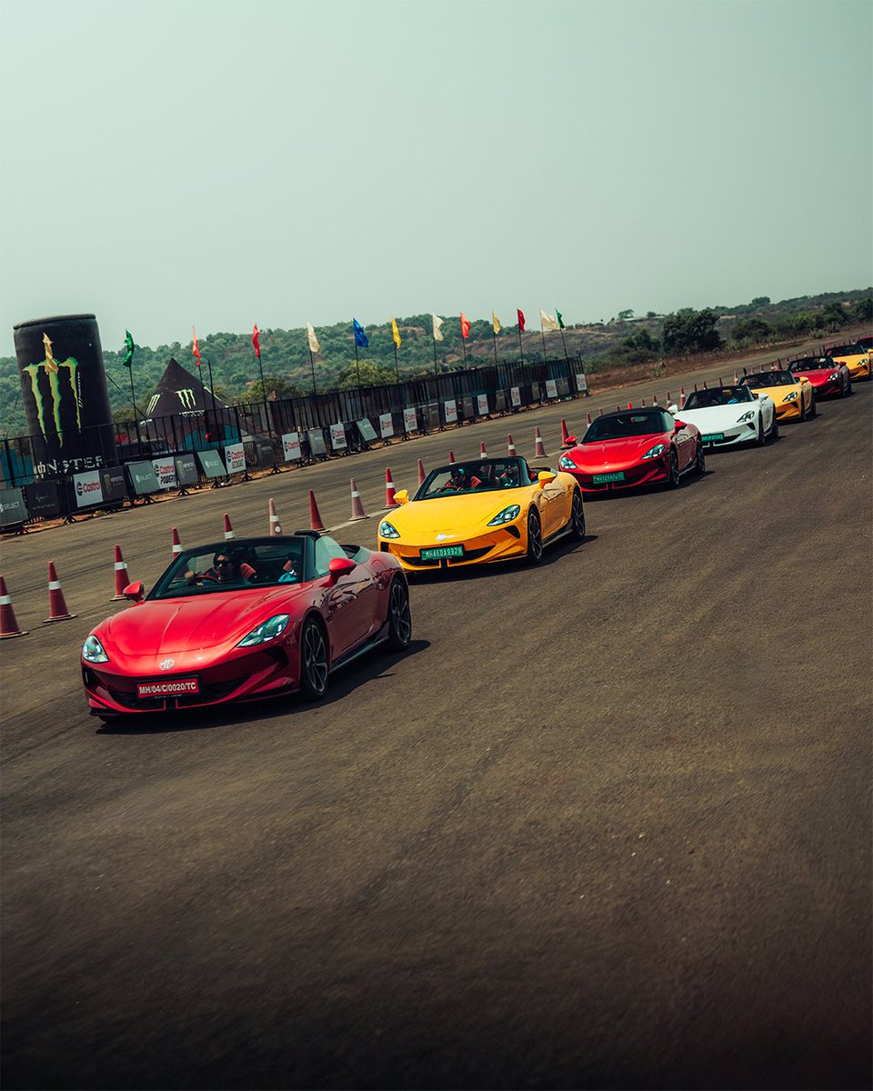 MG Select tweet media