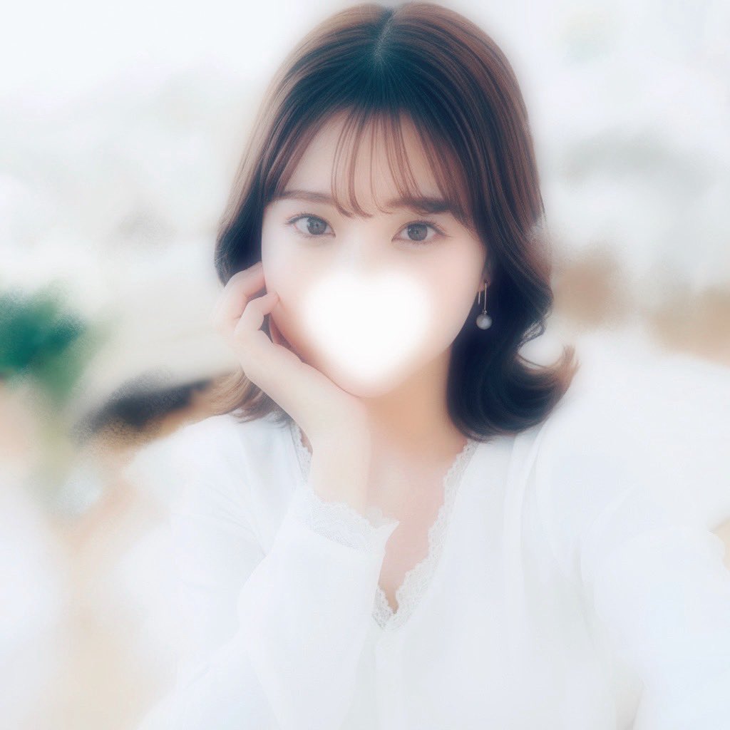 kotone_sub_'s tweet photo. 今日はみなさんとのやりとりで
にやにやしながら1日を過ごしてしまいました🙈

あ、でもちゃんとピアノの練習もがんばりましたよ🥺

今日も1日���疲れ様でした☺️🫧 https://t.co/imMPNyjqIX