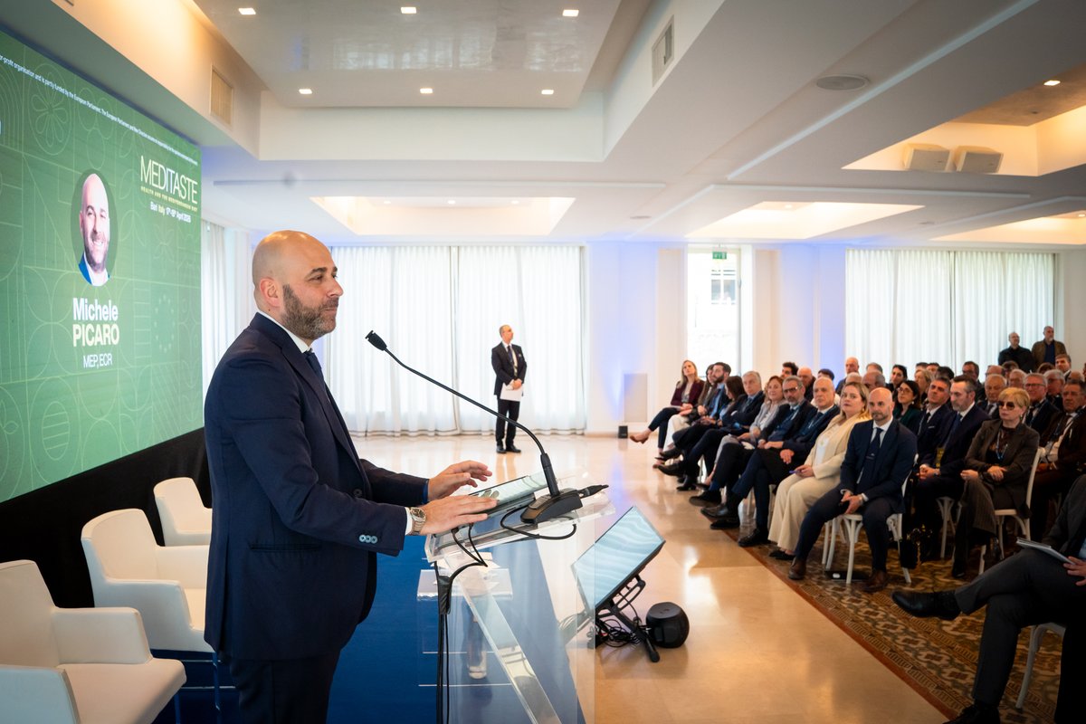 NDConservatism's tweet image. Food is political. Food is cultural. Food is identity.

At the MedITaste event in Bari, we brought together the right minds to discuss a complex issue: the #MediterraneanDiet as a key framework for #foodsovereignty, #health and resilience.

Follow us on newdirection.online