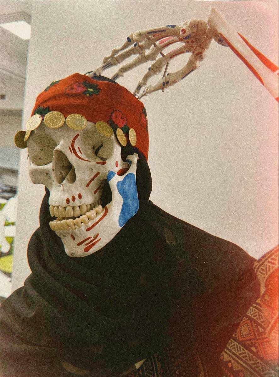 𝐿𝒶𝓎𝒶𝓃 tweet media