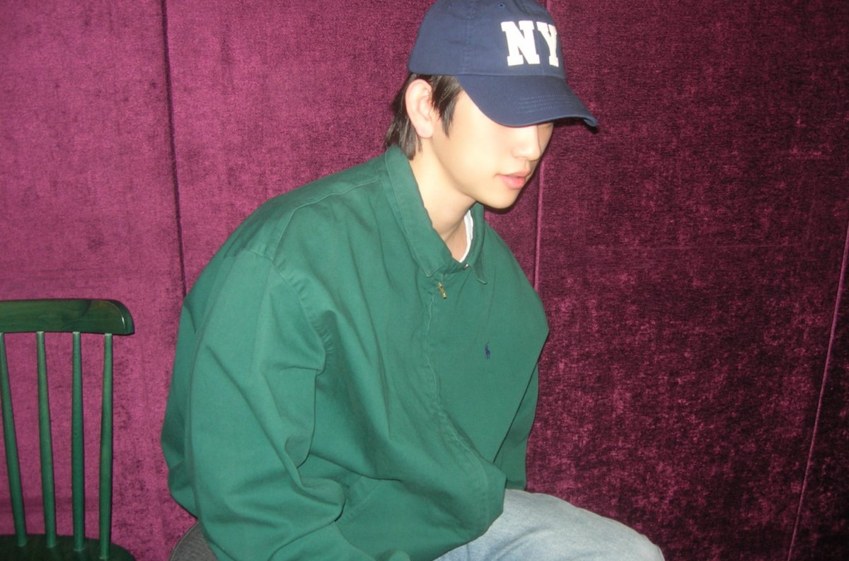 DD_ax2's tweet photo. 48키로같아 https://t.co/tl2sHOsNiR