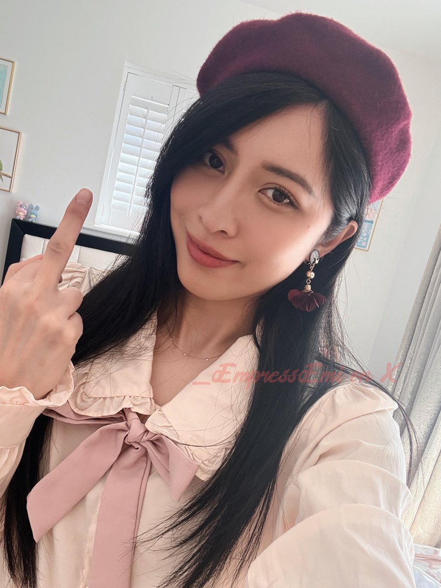 Empress Emi 💸 bday: may 9 tweet media