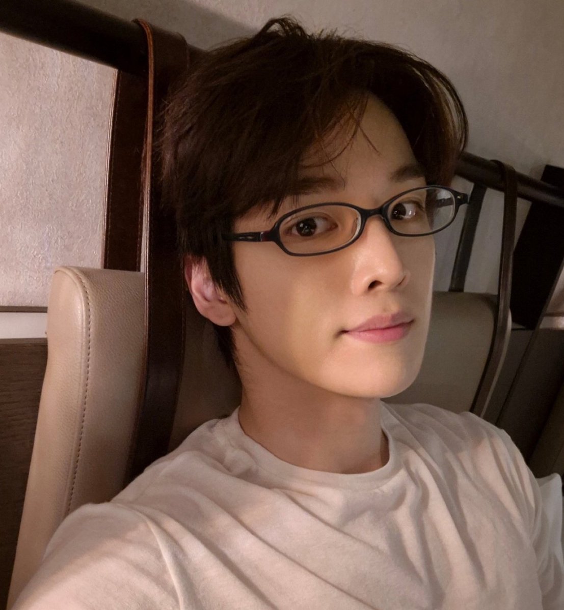 𐙚 พิมิ้งรักซองชาน *✧ ⋆｡˚🐶🎀 tweet media