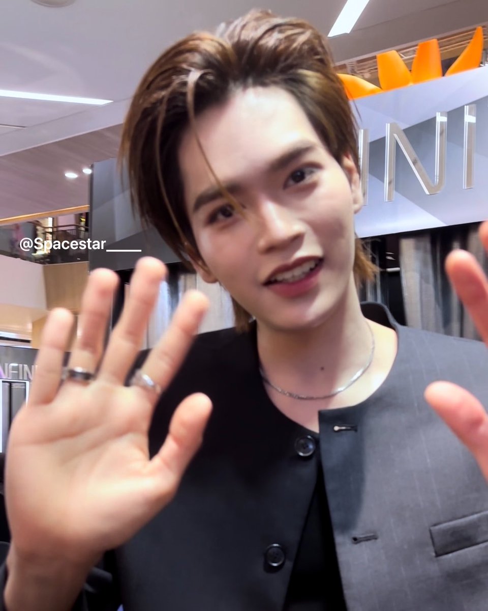 𝚗𝚊𝚗𝚊𝚌𝚑𝚊𝚗 ✩⋆꙳ tweet media