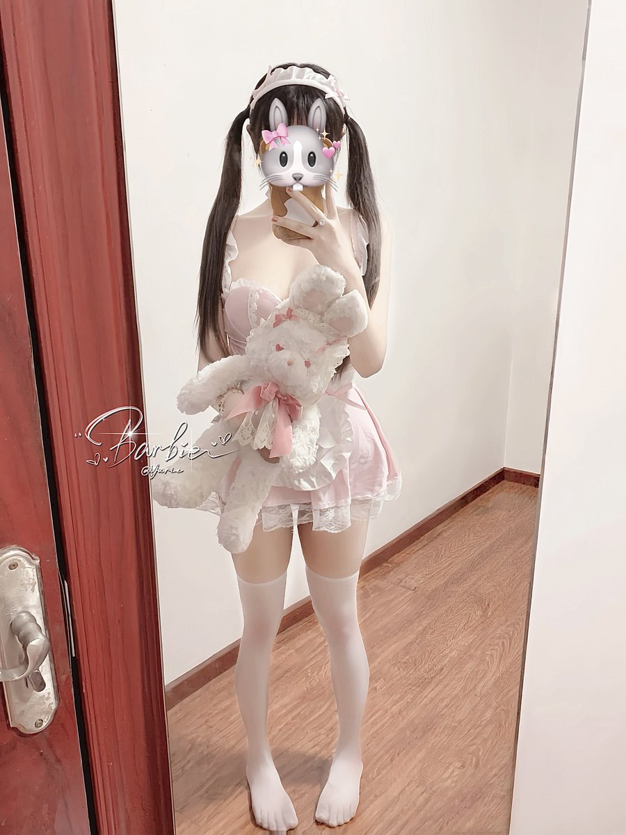 yurie tweet media