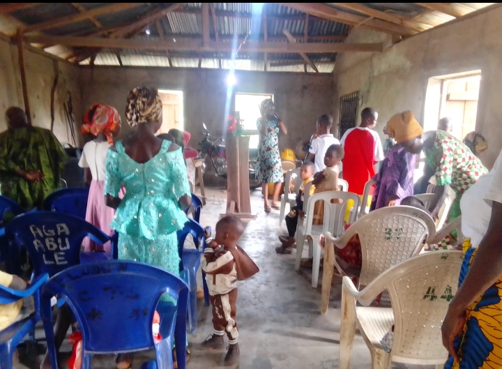 OfficialFSM_SMC's tweet image. in attendance. Pray with us that this church grows rapidly and the seeds sown germinate for His glory! 🙏 #ChristianMission #FSM #Harvest #Missions #OgunState