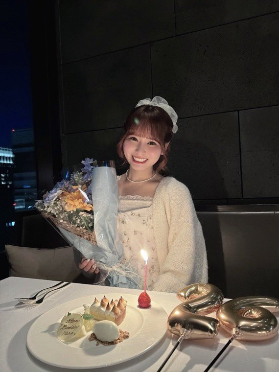 ショウ tweet media