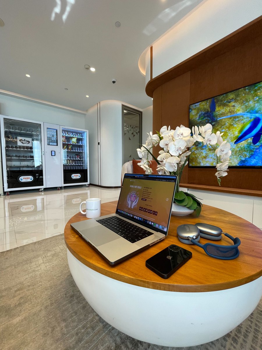 cloudcone's tweet image. Healthy work-life balance = laptop + vending machine within reach. 😁
.
.
.
.
#technology
#vps
#cloudservices
#webservices
#workspace