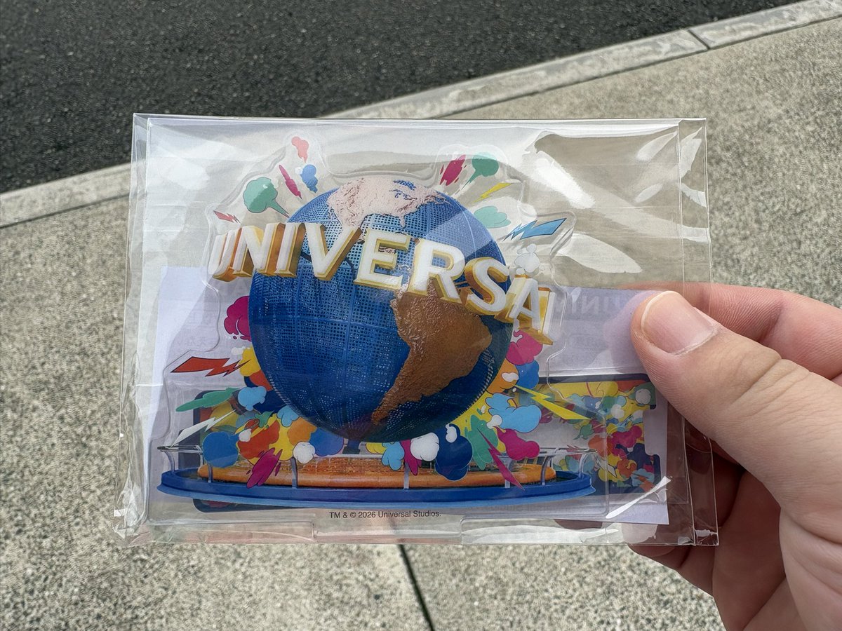 SEI12855414's tweet photo. インパしてました！
ワンダーランドにあるメッセージボードにメッセージを書きましたし、USJのグローブアクリルスタンドもゲットしました！
モンハンのフードは個人的に満足感があって美味しかったです😋
#ユニバ
#モンスターハンター
#ミニオン
#セサミストリート https://t.co/hiJtTZKmQm