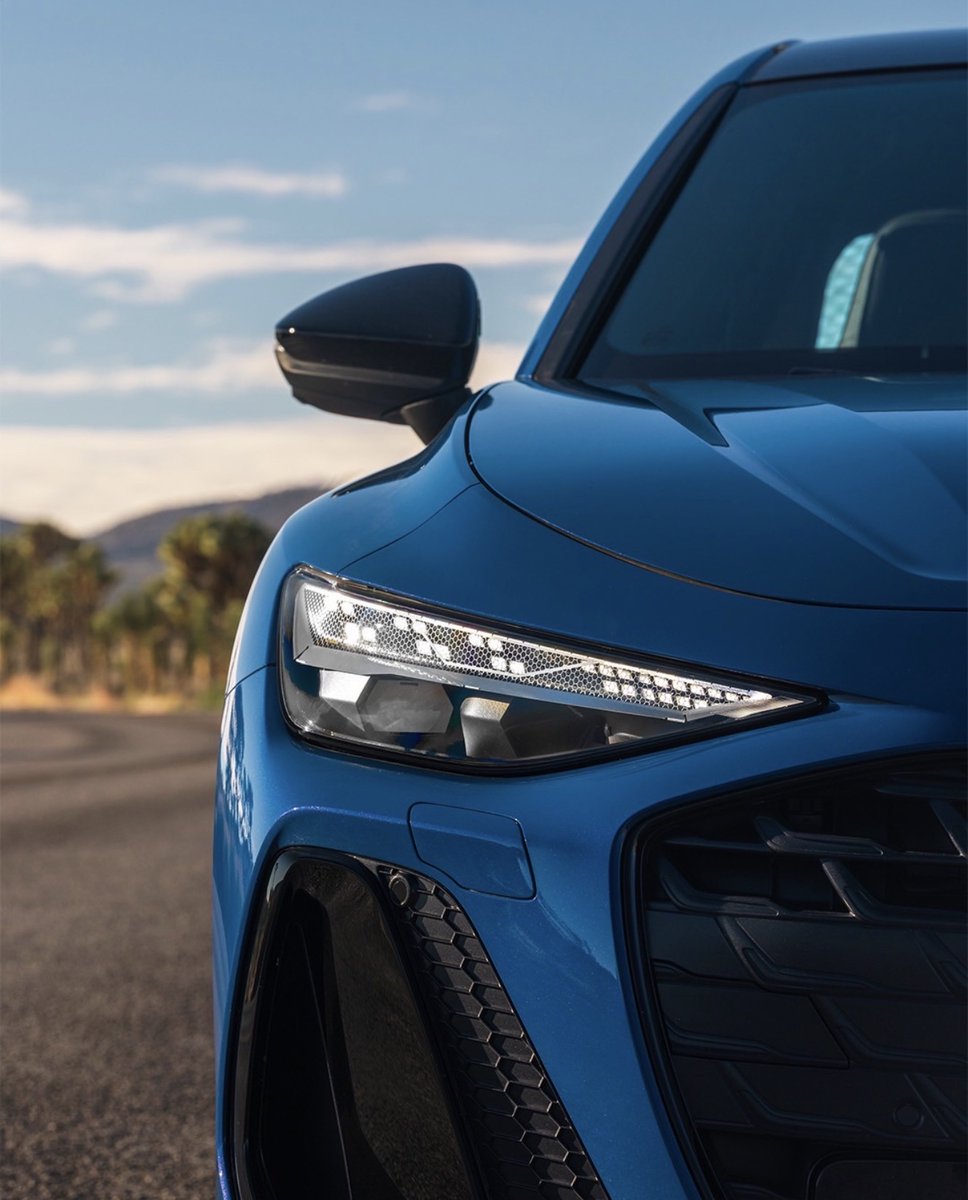RickCaseAudi's tweet image. Take the driver’s seat this Tuesday and experience Audi performance firsthand.

Explore here:
audigwinnett.com/en/specials-an…
#TestDrive #AudiGwinnett #AudiPerformance
