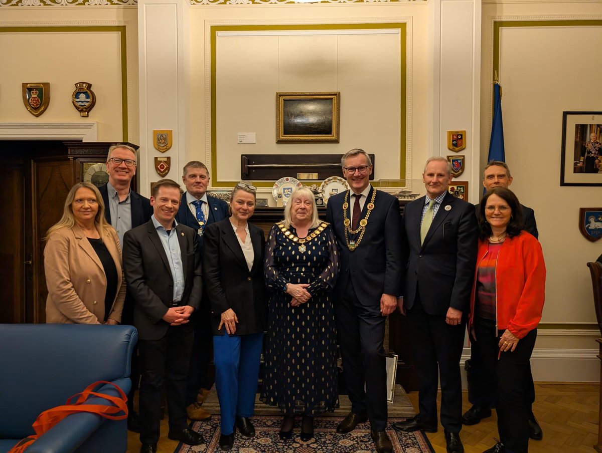 Preston Mayor tweet media