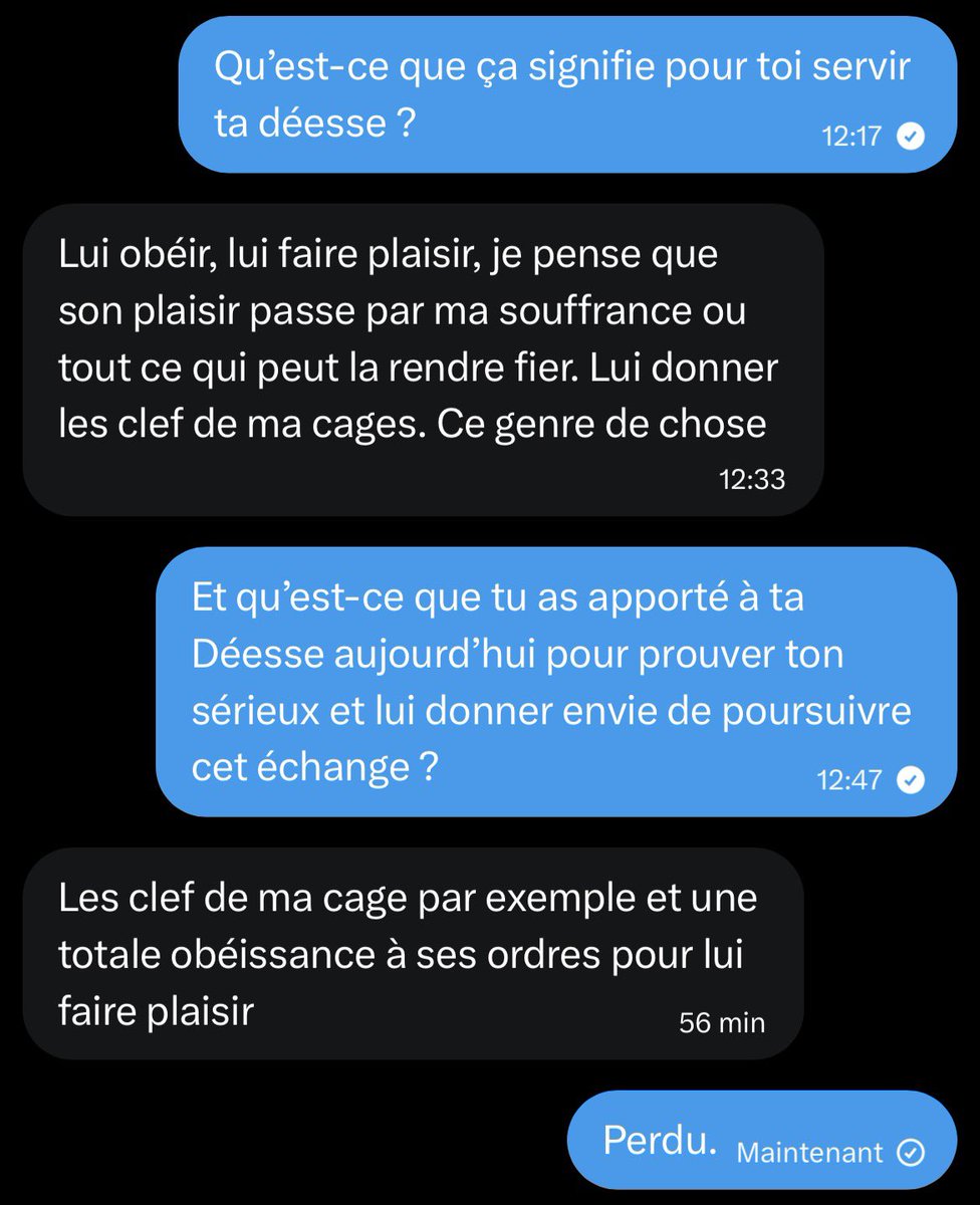 Déesse Debbie 🦇 tweet media