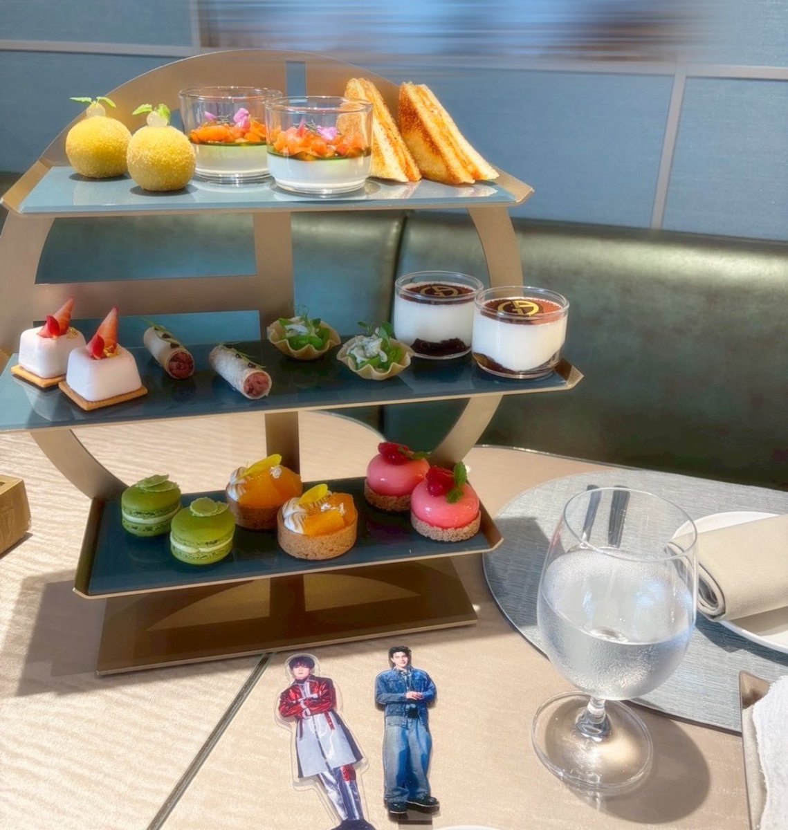 🐺🎧 tweet media