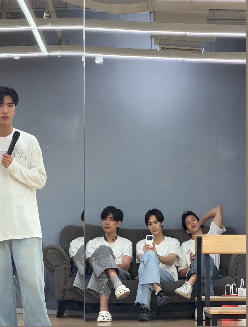 iu c date ໒ྀིft.ยอมมะ tweet media