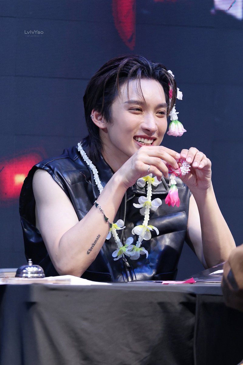 L̳v̳I̳v̳Y̳a̳o tweet media