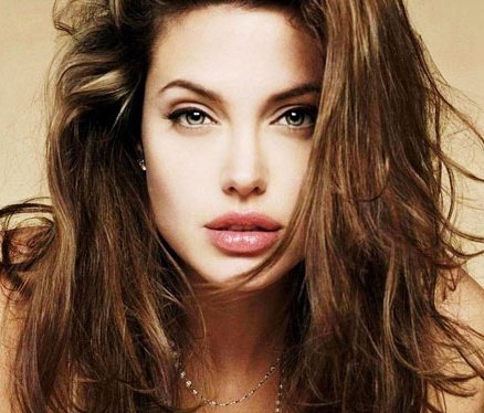 AmyGrovixStudio's tweet image. A new prompt for all genders💥
حول صورتك للوحة فنية 💙💛♥️
Prompt in the first comment 👇🏻