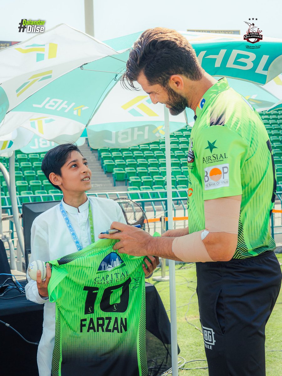nnqdawar33's tweet image. Farzan, a young boy fighting cancer, had one special wish—to meet . Today in Lahore, that heartfelt wish finally became a reality.
#HBLPSL11 | #NewEra | #LQvQG