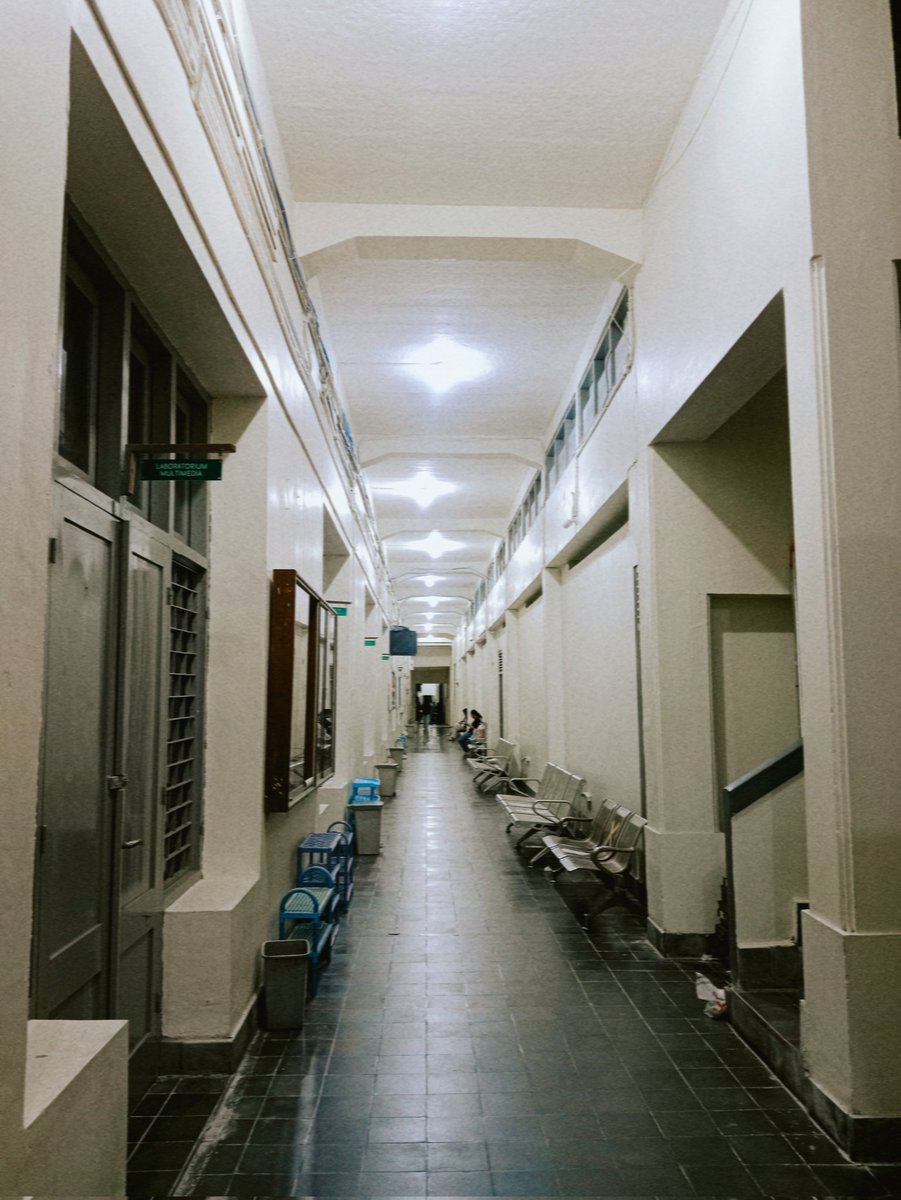 urlvyaya's tweet photo. lorong bangunan cagar budaya ituu https://t.co/a5sqwVFbHr