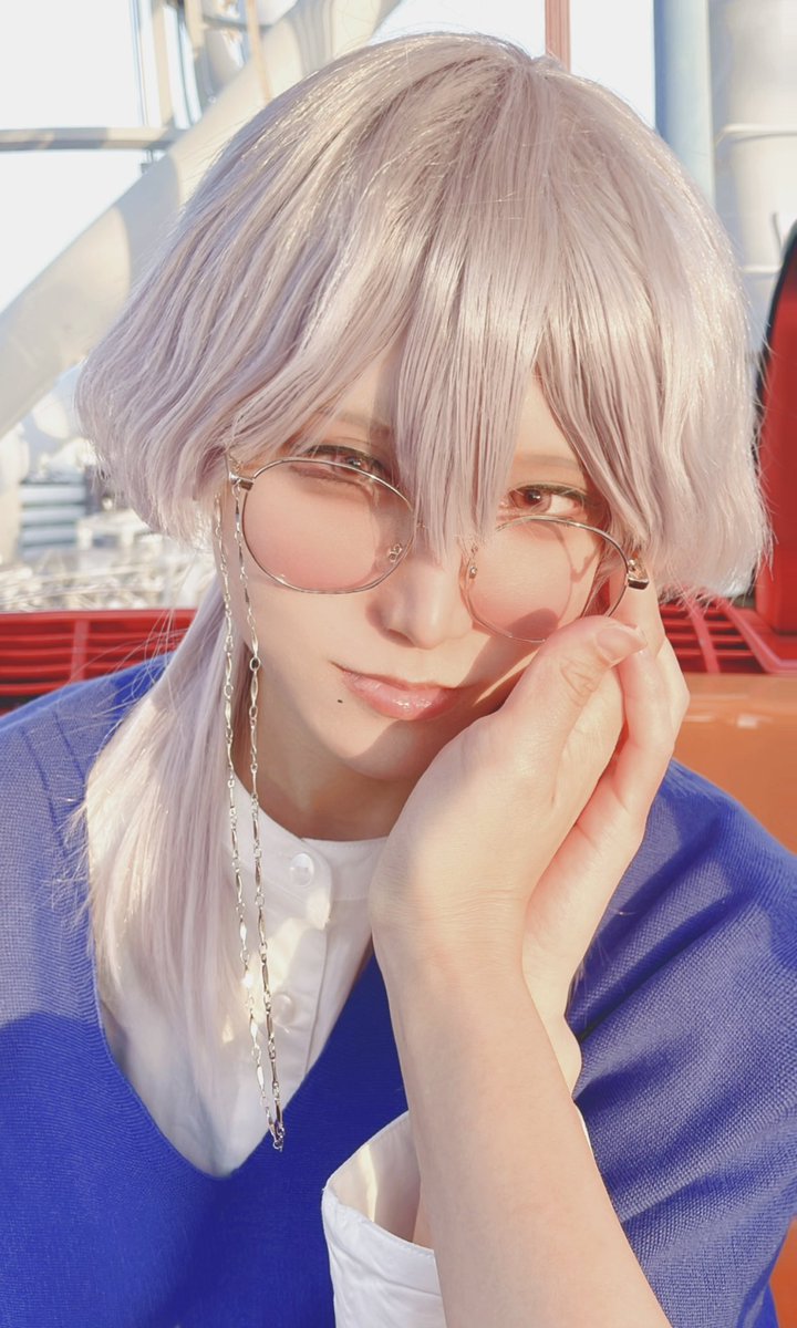 。

　　 𝙾𝚙𝚎𝚗 𝚞𝚙.
　　　　　　　　　。

#brmy_cos 🔮
📷いつき