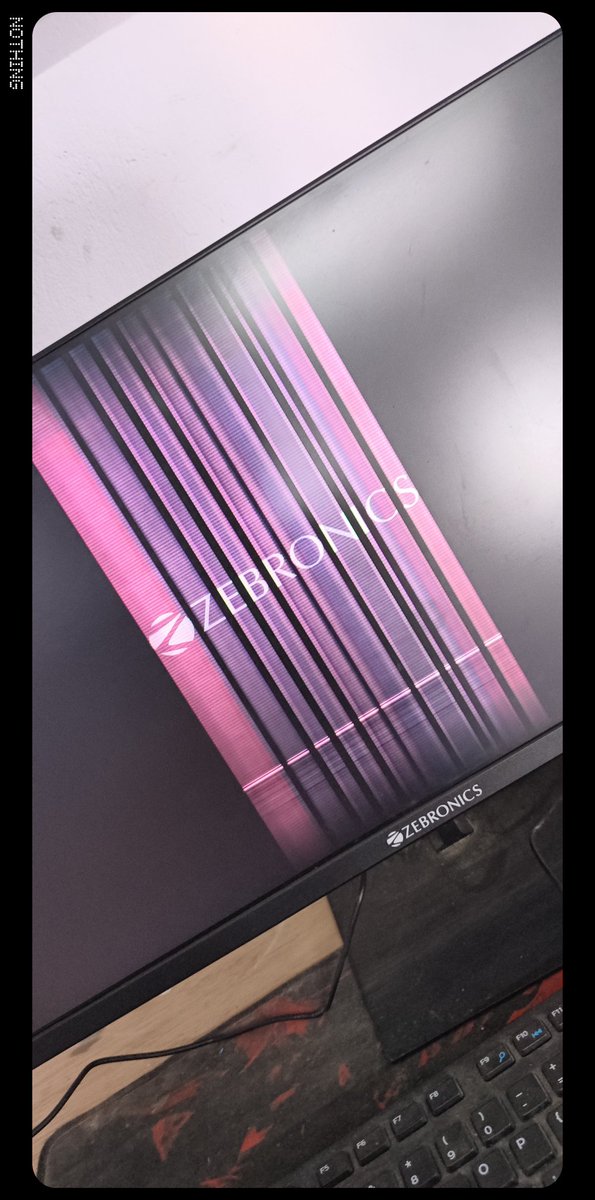 3d_monkeyx's tweet image. Extremely frustrated with @zebronics @zeb_techsupport. I trusted your brand, but my 24" monitor just gave up. Lines across the screen &amp;amp; total glitching in less than a year. 

​Is this the quality we should expect? Seeking a resolution.

#ZebronicsIndia  #BadExperience #TechReview