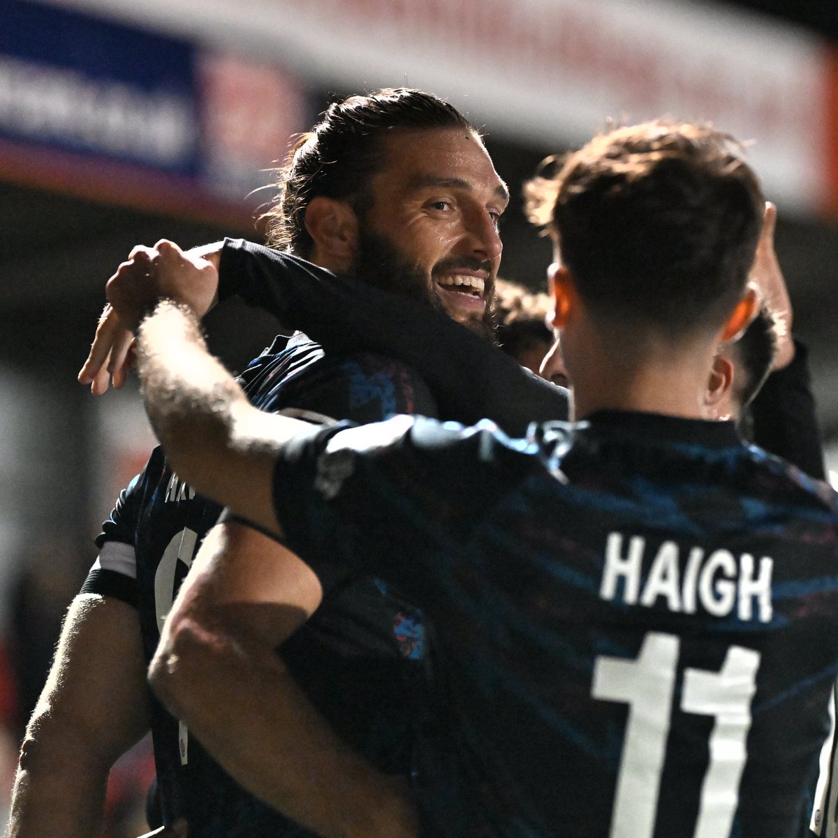 Dagenham & Redbridge tweet media