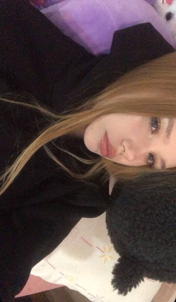 Emily ❤️ tweet media