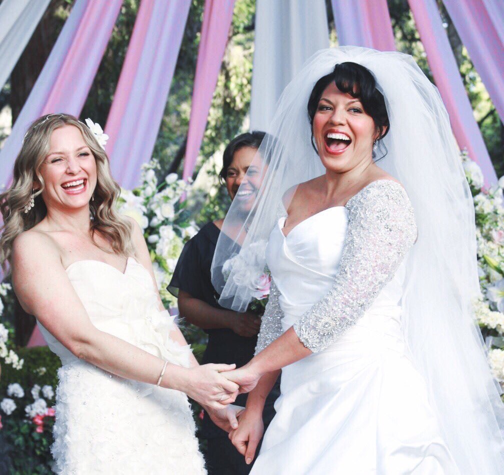 DaliaParis13's tweet photo. #Calzona  #loveislove  #GreysAnatomy  @SaraRamirez  @JessicaCapchaw  @GreysABC  @shondarhimes https://t.co/ti2tFZ1YTg